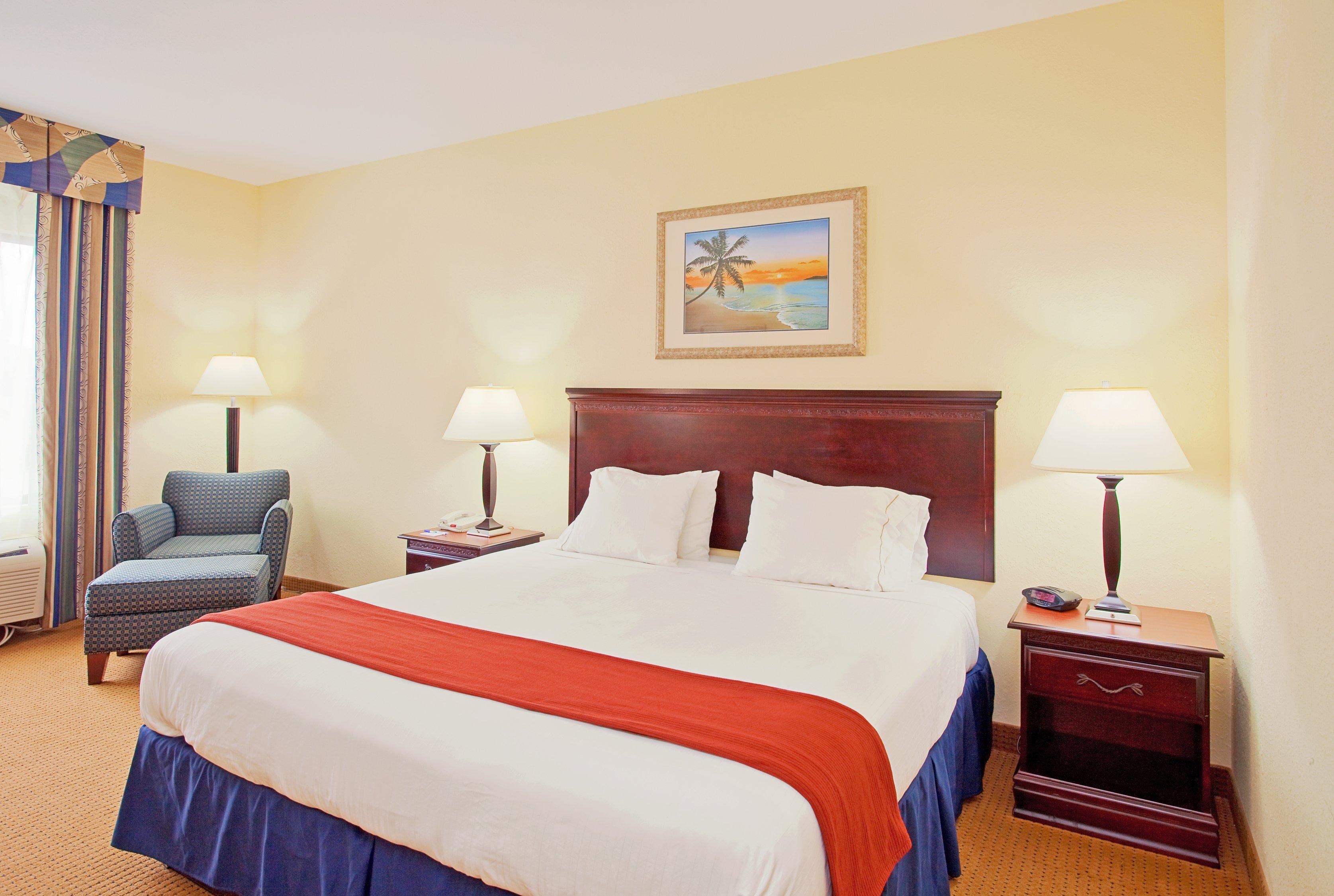 Holiday Inn Express Hotel & Suites Panama City-Tyndall Buitenkant foto