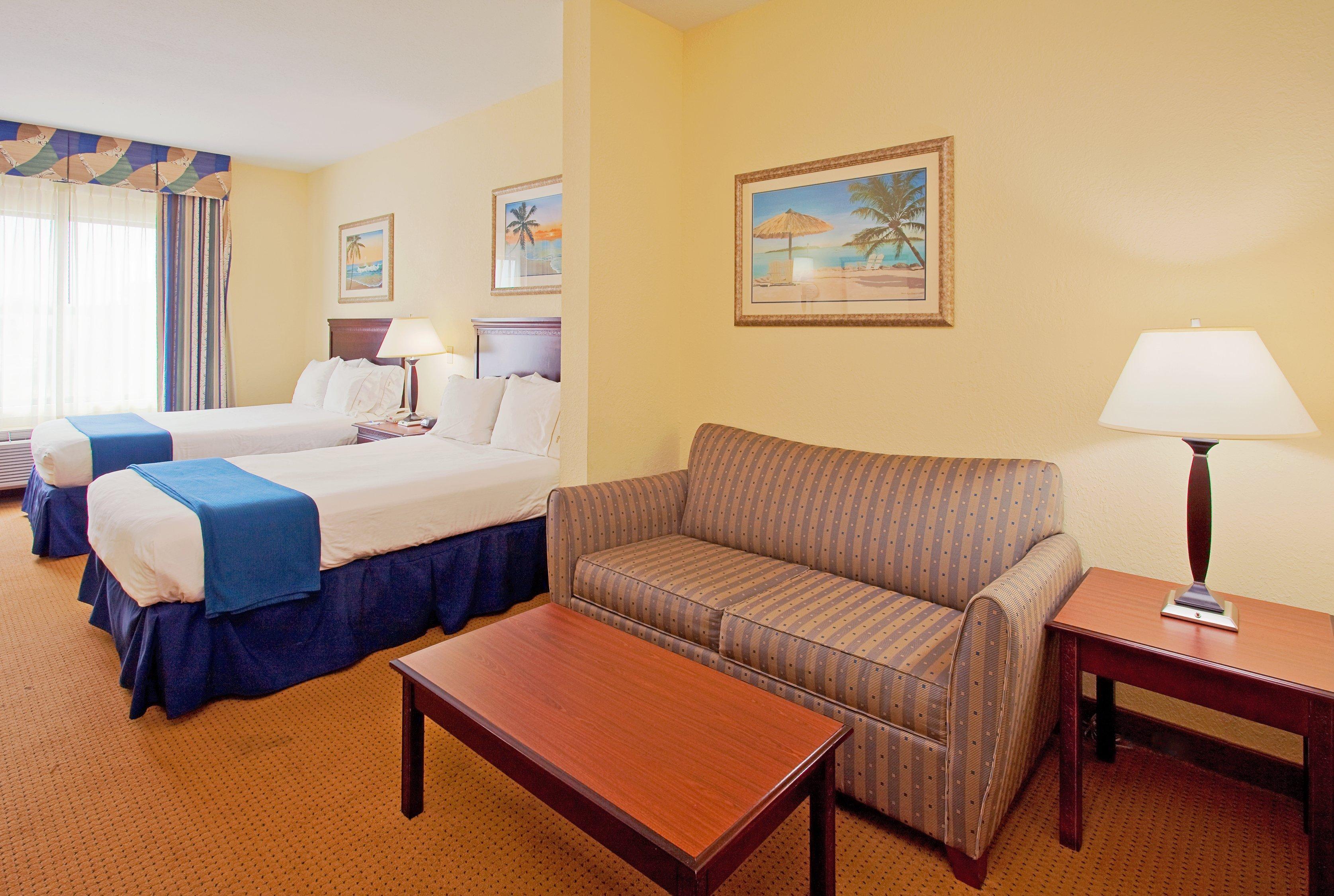Holiday Inn Express Hotel & Suites Panama City-Tyndall Buitenkant foto