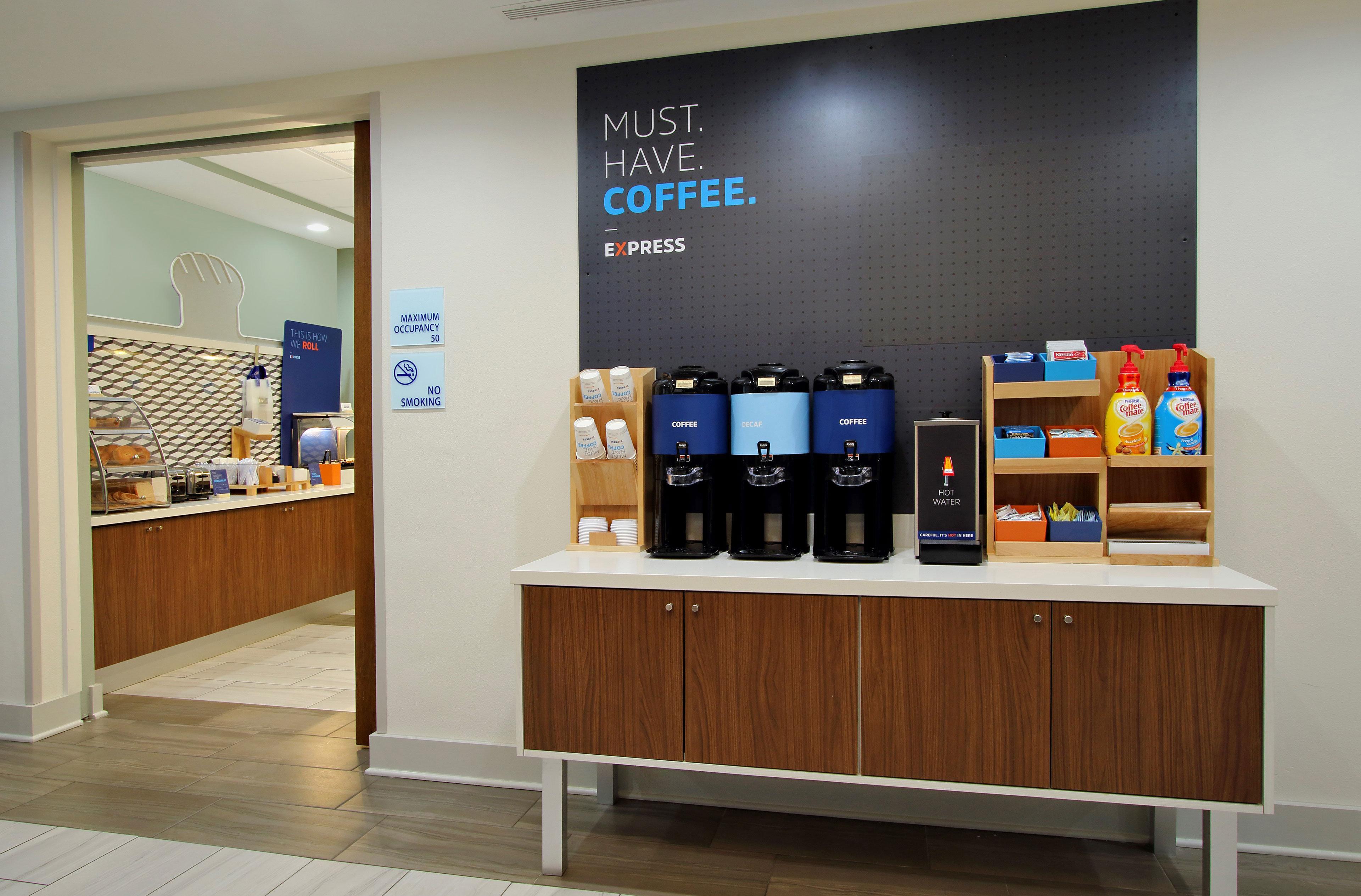Holiday Inn Express Hotel & Suites Panama City-Tyndall Buitenkant foto